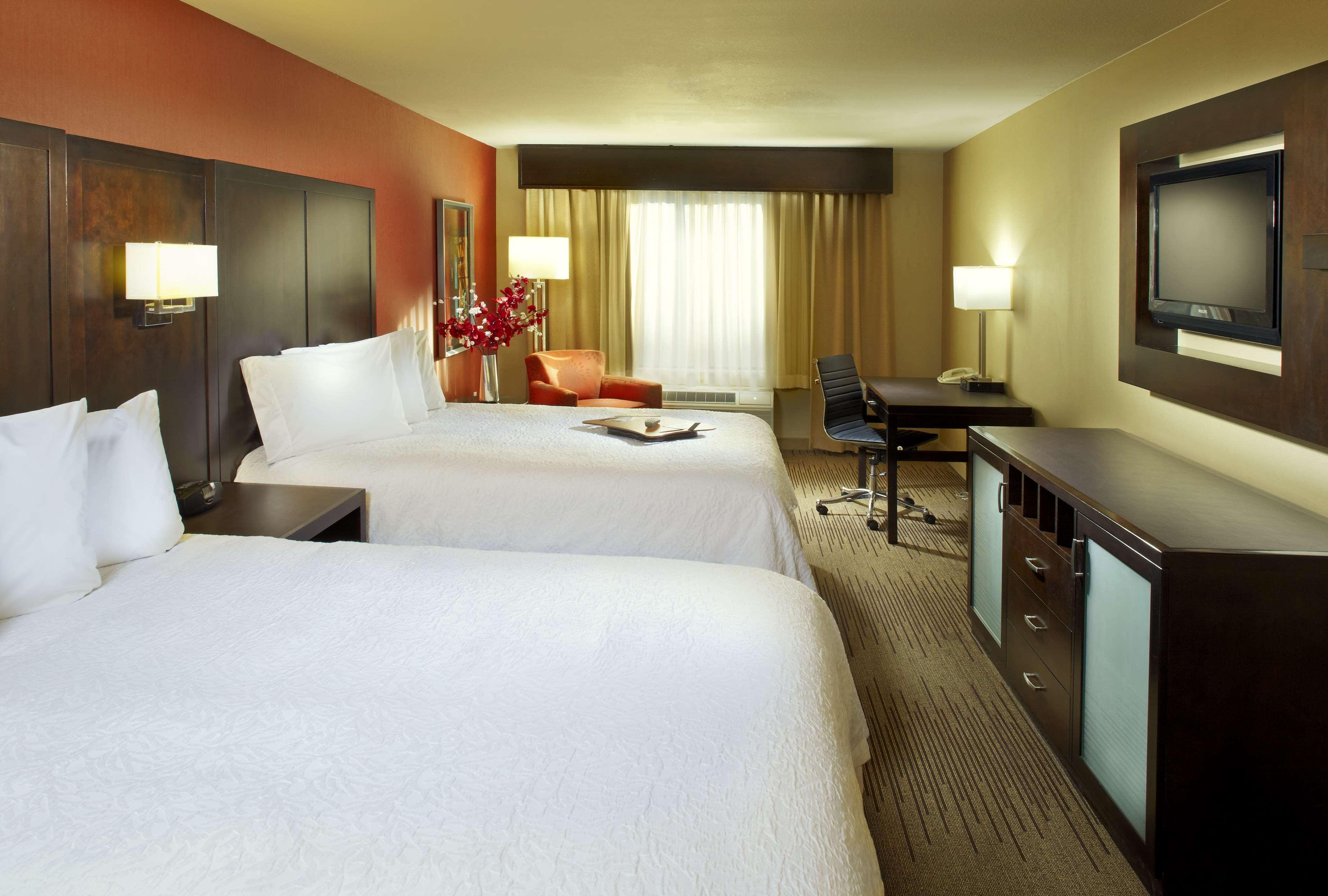 Hampton Inn Phoenix - Biltmore Dış mekan fotoğraf