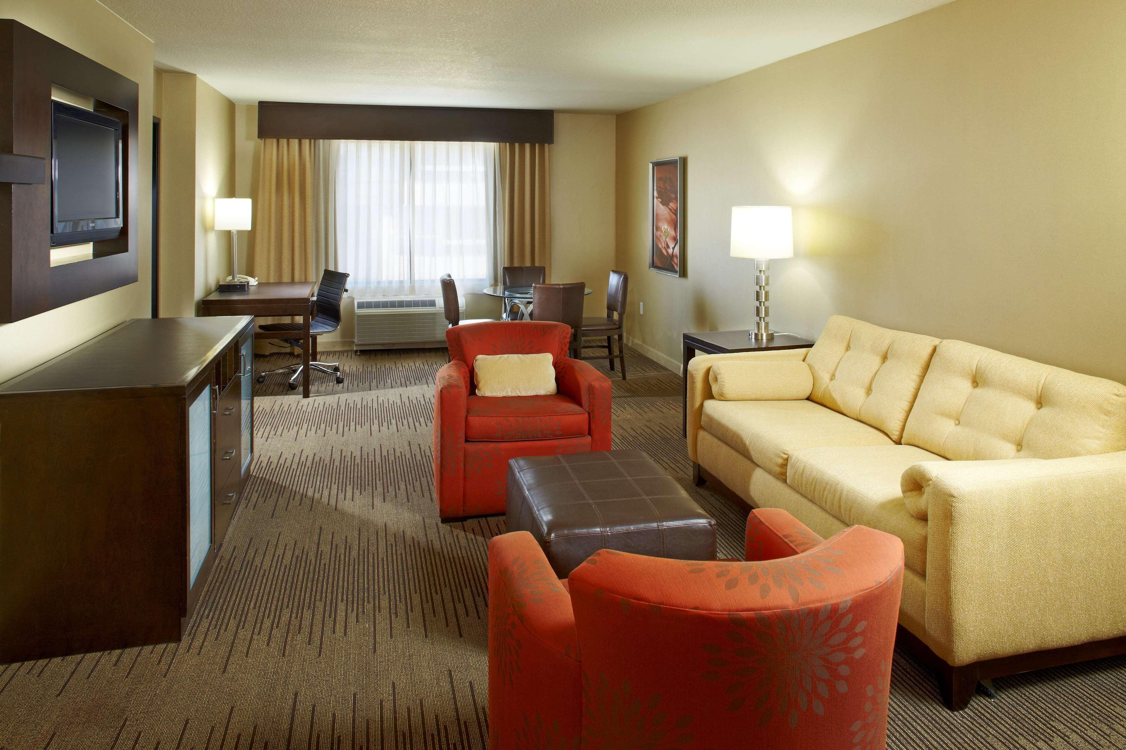 Hampton Inn Phoenix - Biltmore Dış mekan fotoğraf