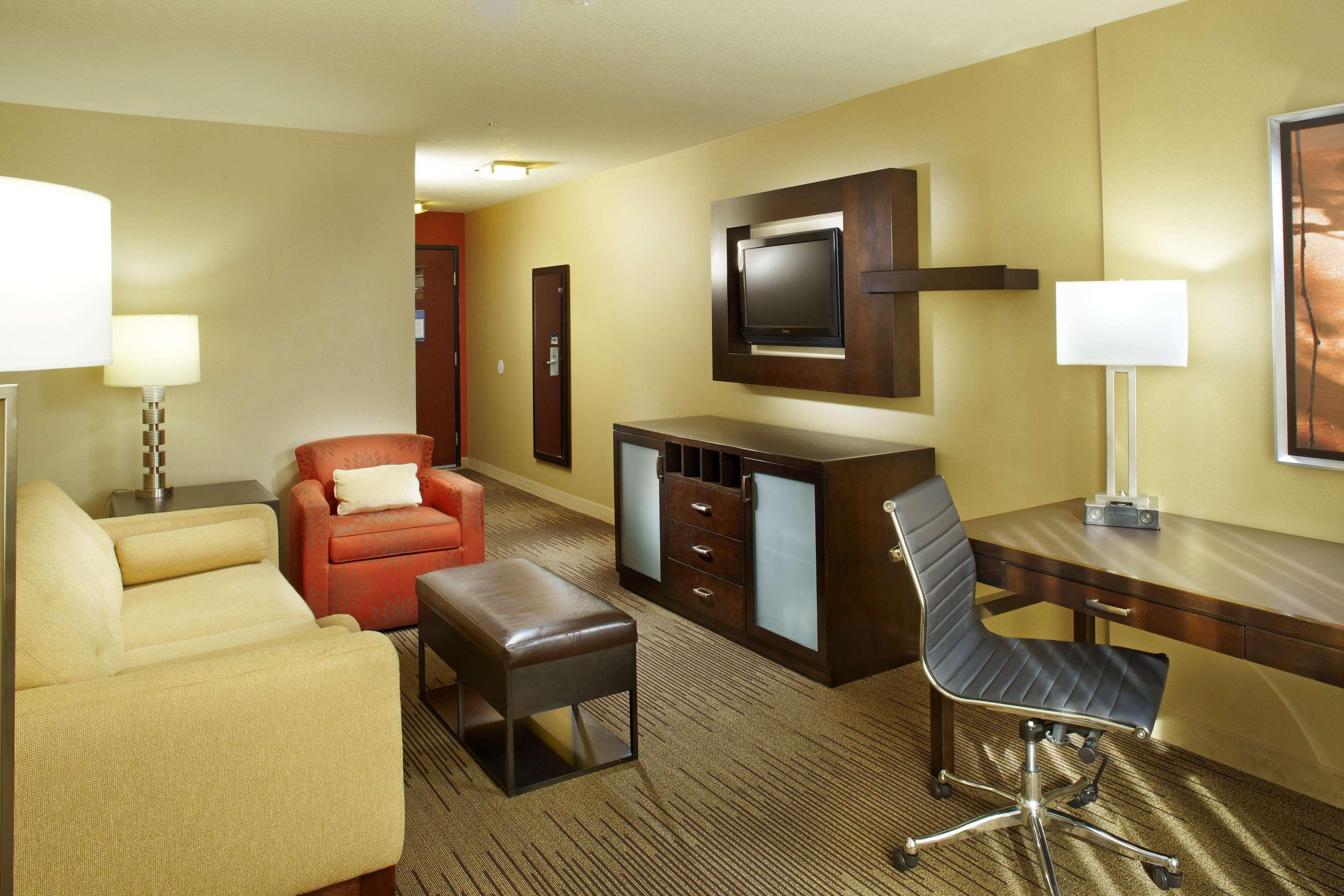 Hampton Inn Phoenix - Biltmore Dış mekan fotoğraf