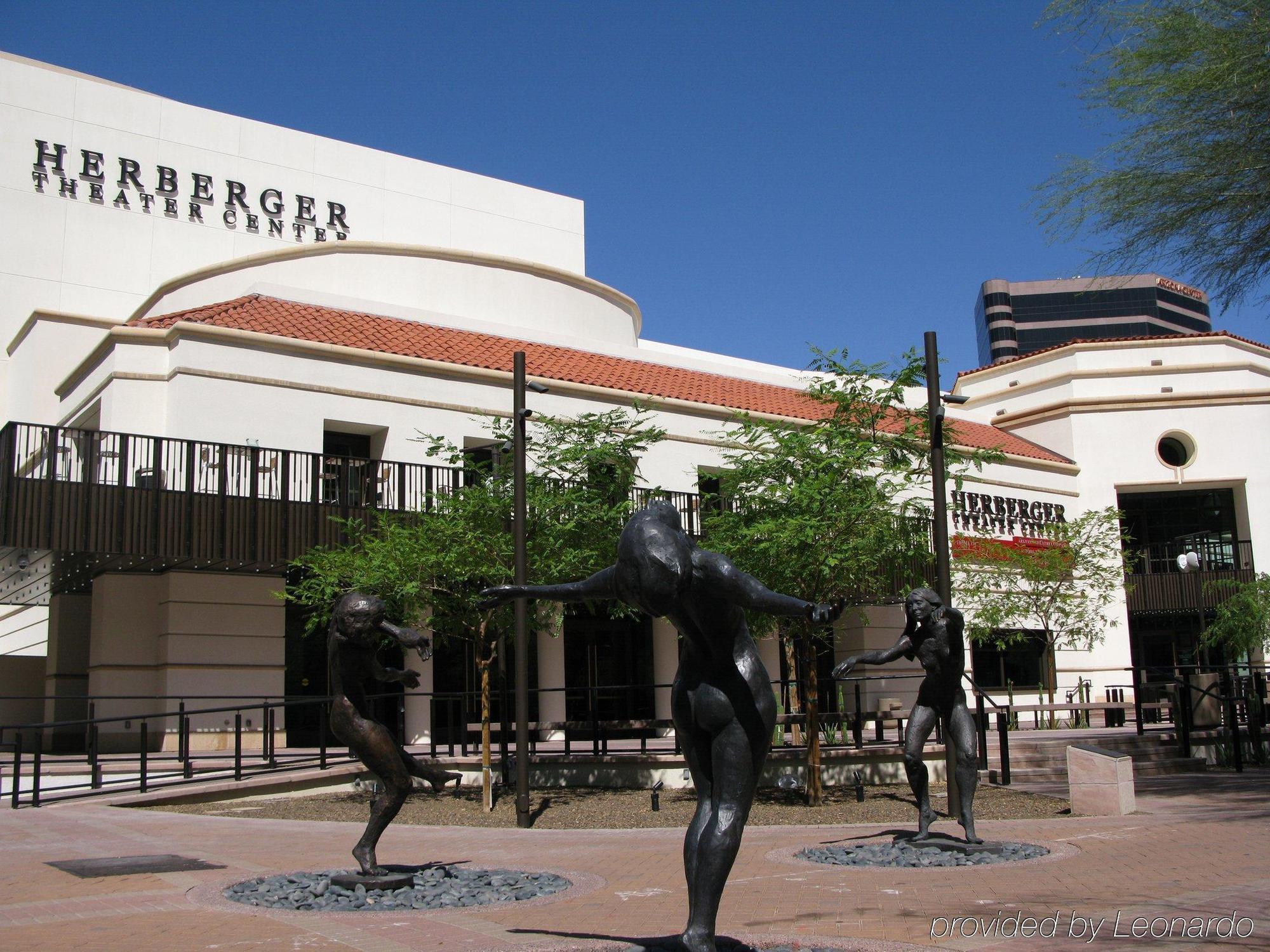 Hampton Inn Phoenix - Biltmore Dış mekan fotoğraf